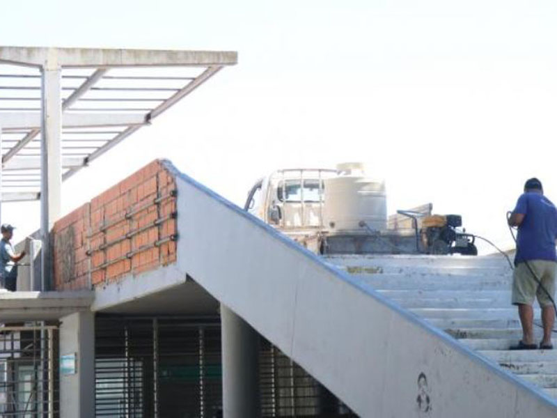 Trabajos de reacondicionamiento en el Estadio Panamericano de Hockey