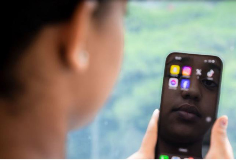 Gremio informático alerta por “tecnovigilancia” y riesgo para la democracia