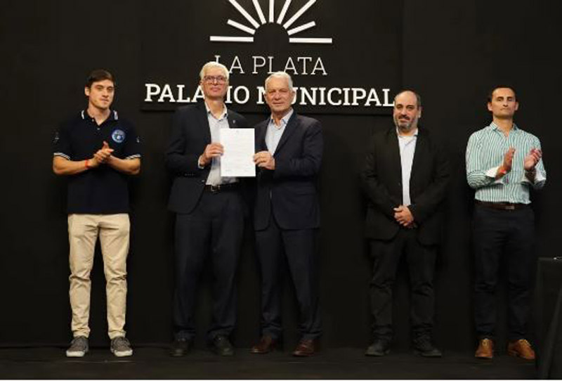 Reconocimiento a los platenses que participaron de la Misión Artemis II de la NASA