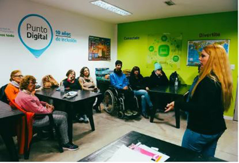El Municipio presenta las actividades del Punto Digital Colinas en junio