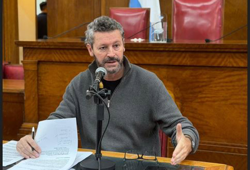 Comisión de Obras: Proyecto sobre el cementerio parque