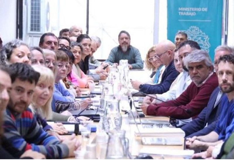 Sin oferta salarial en la paritaria con los docentes bonaerenses