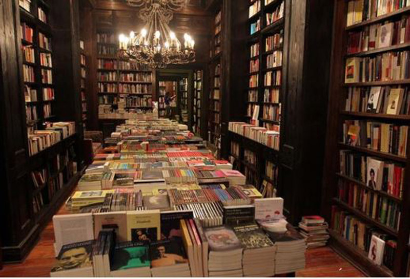 Rechazos a la derogación de la ley del precio único del libro